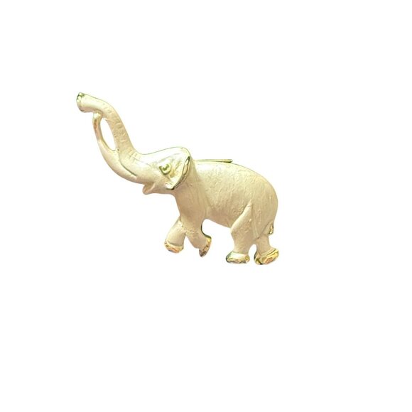 Vintage Gold-Tone Elephant Pin Brooch With Raised Trunk Design - Picture 1 of 3